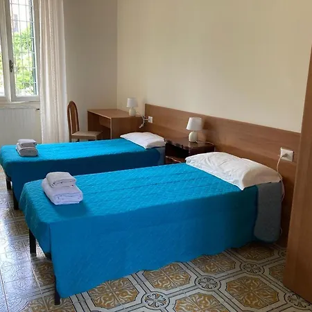 Interno 3 Проживание в семье Рим